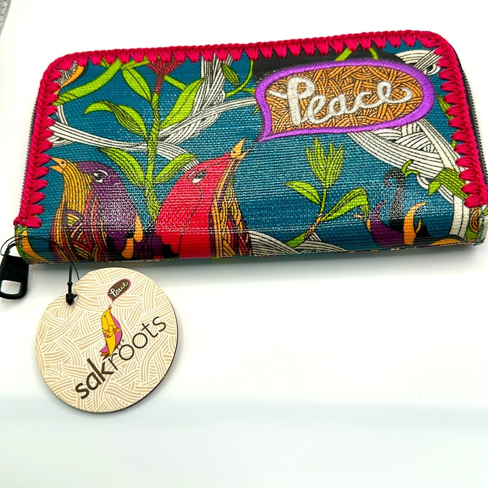 Sakroots Bird Peace Nature Long Floral Wallet Card Pockets Zip Closure NWT